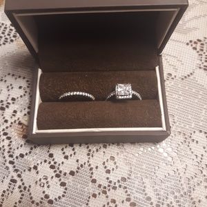 Beautiful Wedding Set